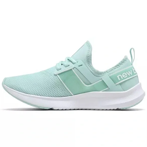 New Balance Women's NERGIZE Pastel Slip-on Running Sneakers size 6 - Picture 4 of 10
